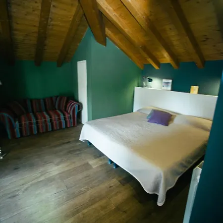 Bed & Breakfast Cece E Simo 2*